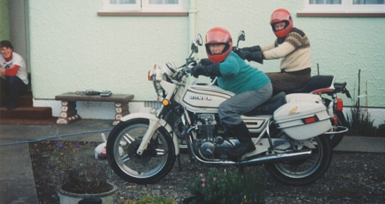 3. Aunty Sylvie & Uncle Garth